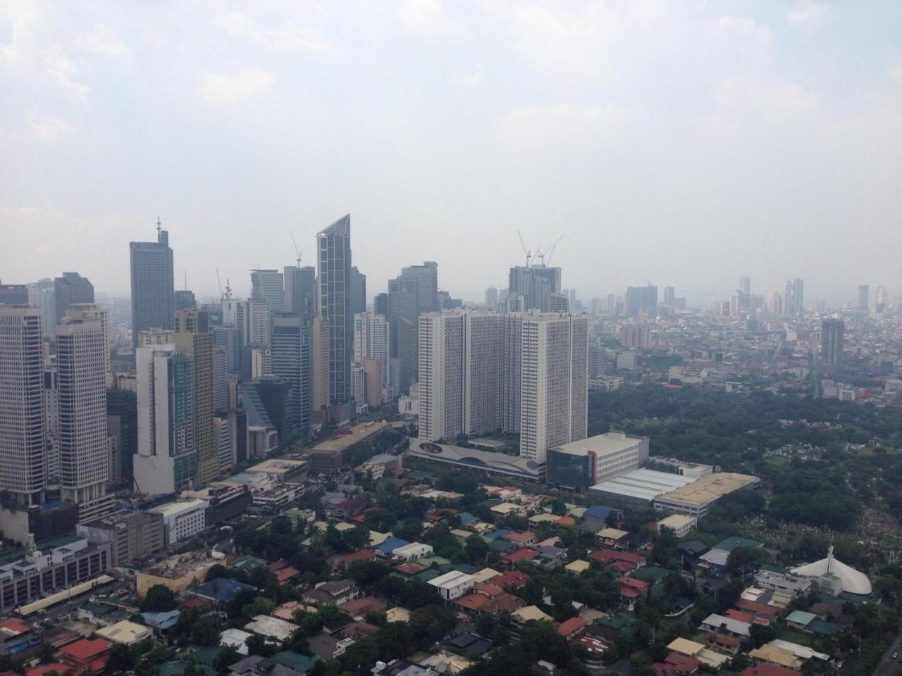 Seven Doors Aparthotels In Gramercy Makati Макати Экстерьер фото