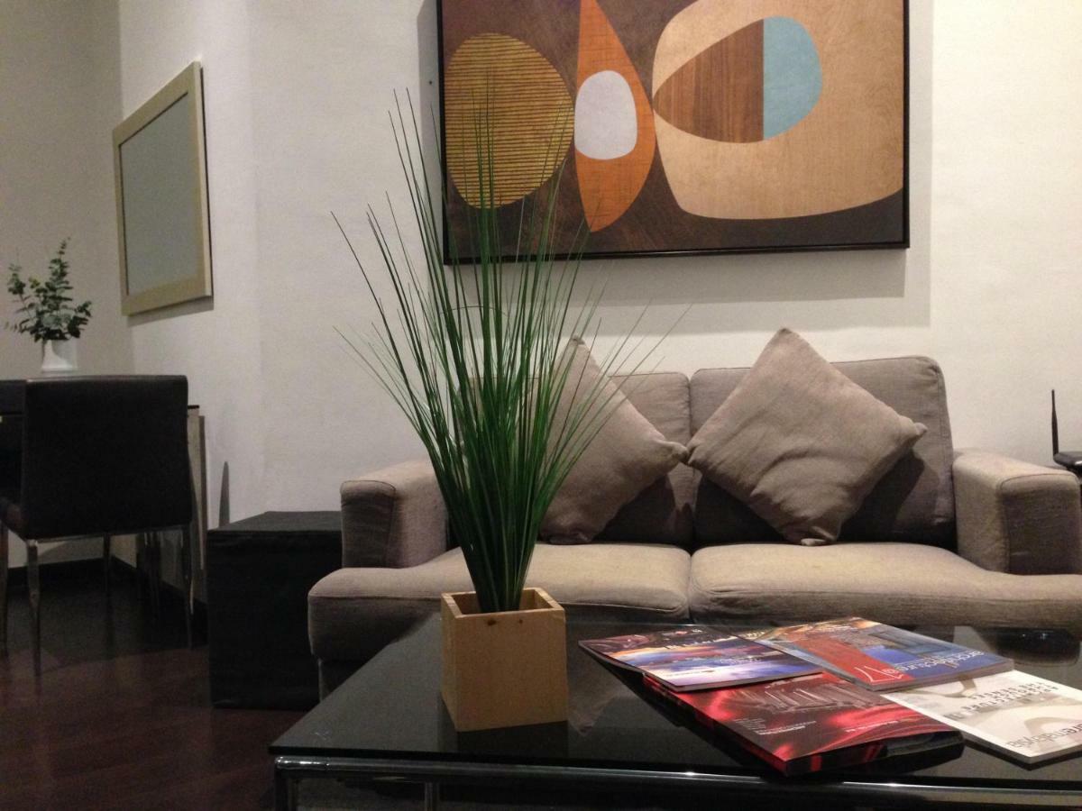 Seven Doors Aparthotels In Gramercy Makati Макати Экстерьер фото